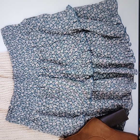 Pink Lily Skirts Pink Lily Blue Tiered Floral Mini Skirt Poshmark